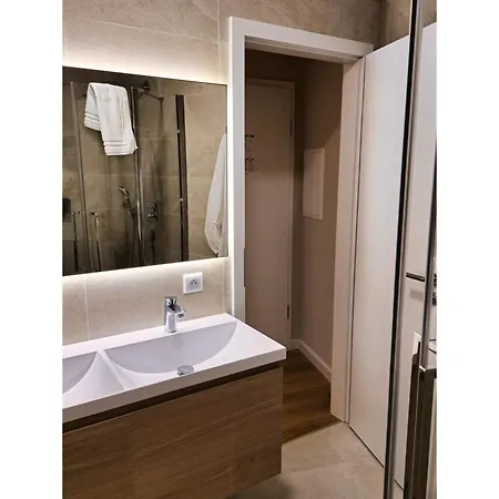 Chez Agnes Отель