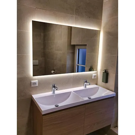 Chez Agnes Отель *